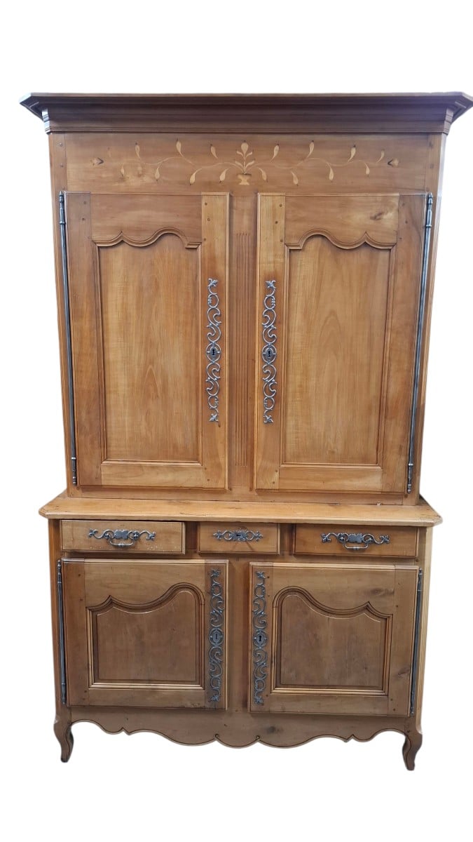 1642823-main-6902503a0830a